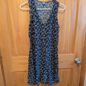 Old Navy Blue and White Floral Dress